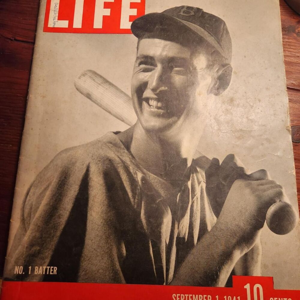 Unbranded Magazines